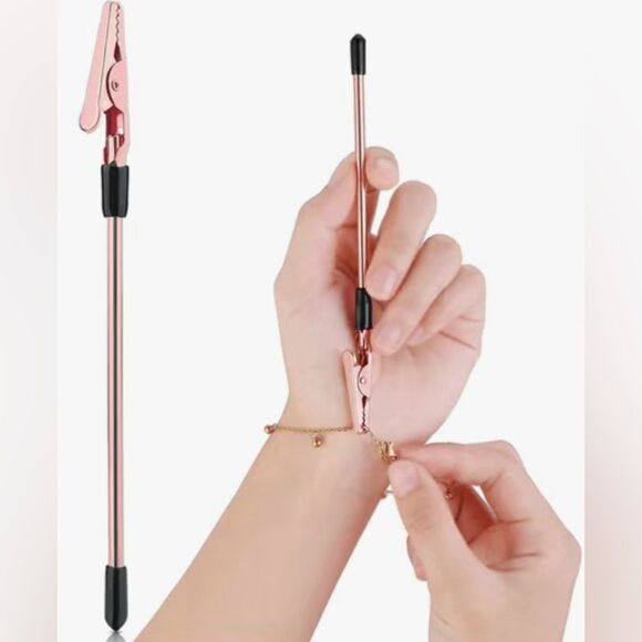 FREE W/ BRACELET PURCHASE  Bracelet Helper Tool Jewelry Helper - Picture 1 of 3